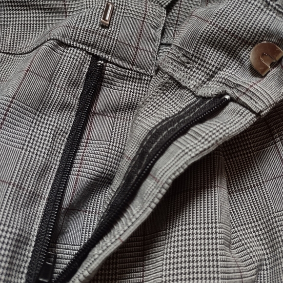 Beauthiful pants - Picture 4 of 4